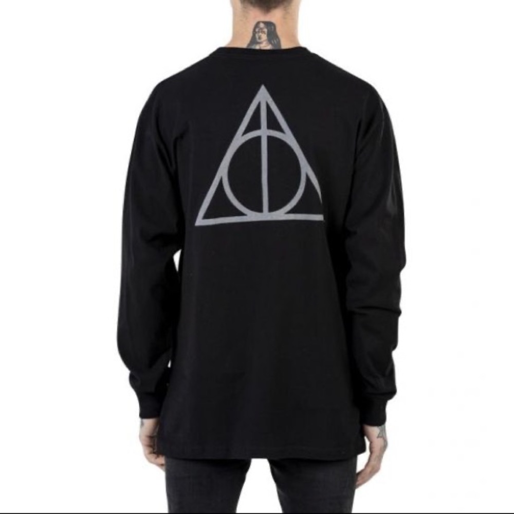 Vans x Harry Potter Long Sleeve Graphic Shirt Size Large Deathly Hallows Black